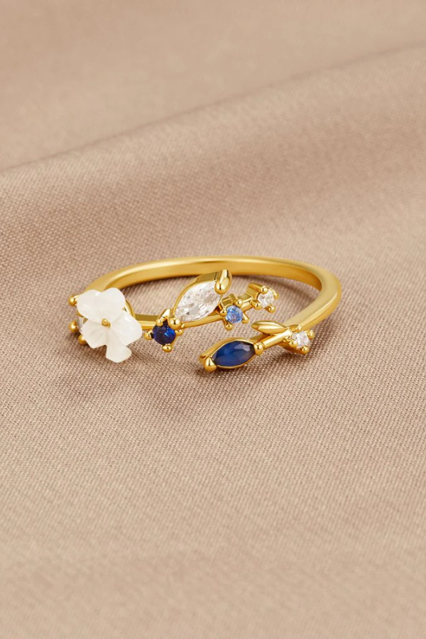 Kaia | Flower Ring