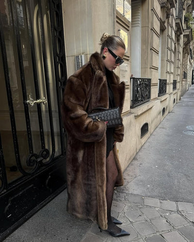 Lucie Maxi Coat made of Faux Fur