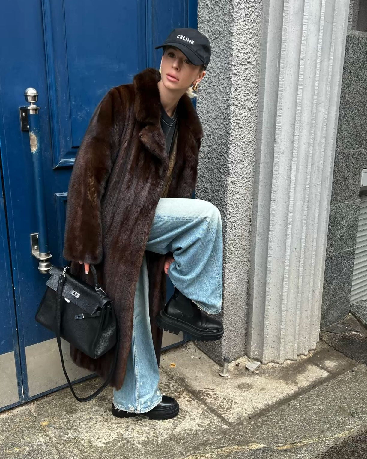 Lucie Maxi Coat made of Faux Fur