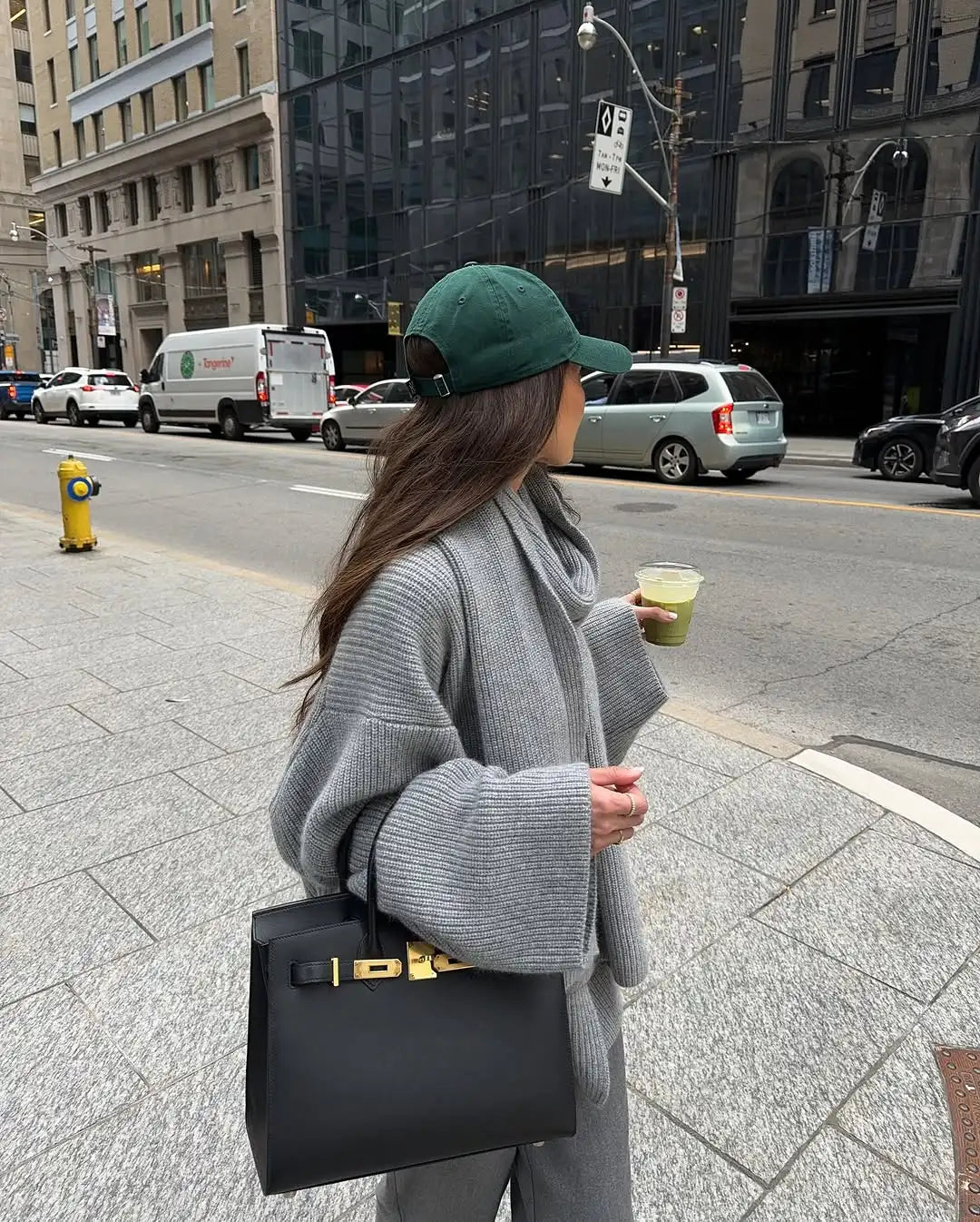 Xia Loose Knit Sweater with Scarf