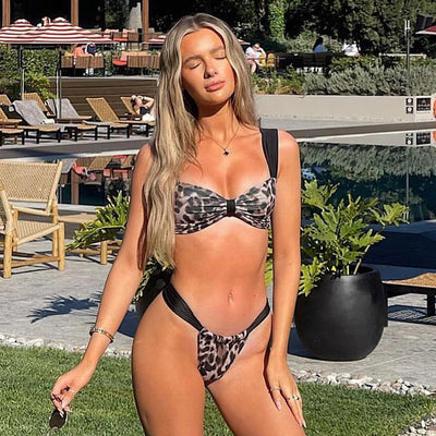 Kynlee | Three-Point Bikini Two-Piece Set