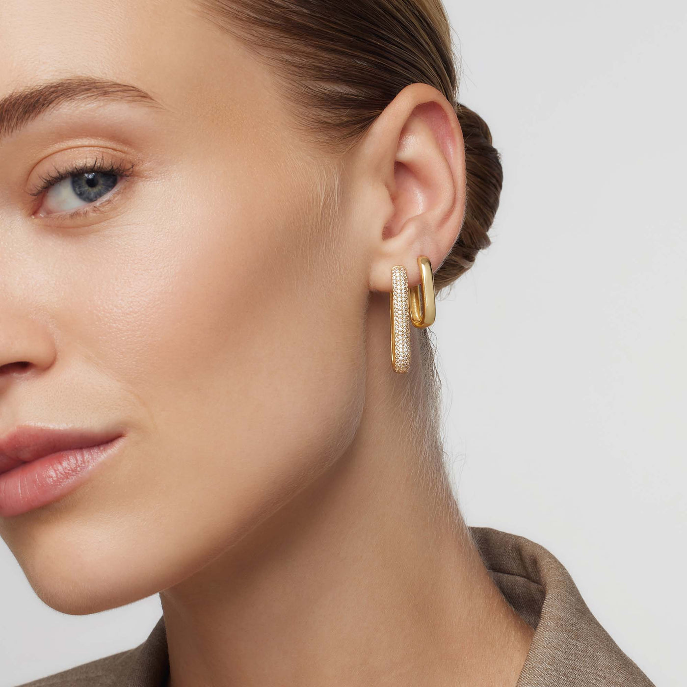 Helisent | Gold Pavé Earrings