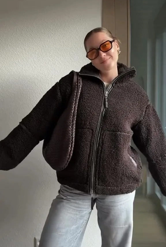 Susan Teddy Jacket Meets Rits