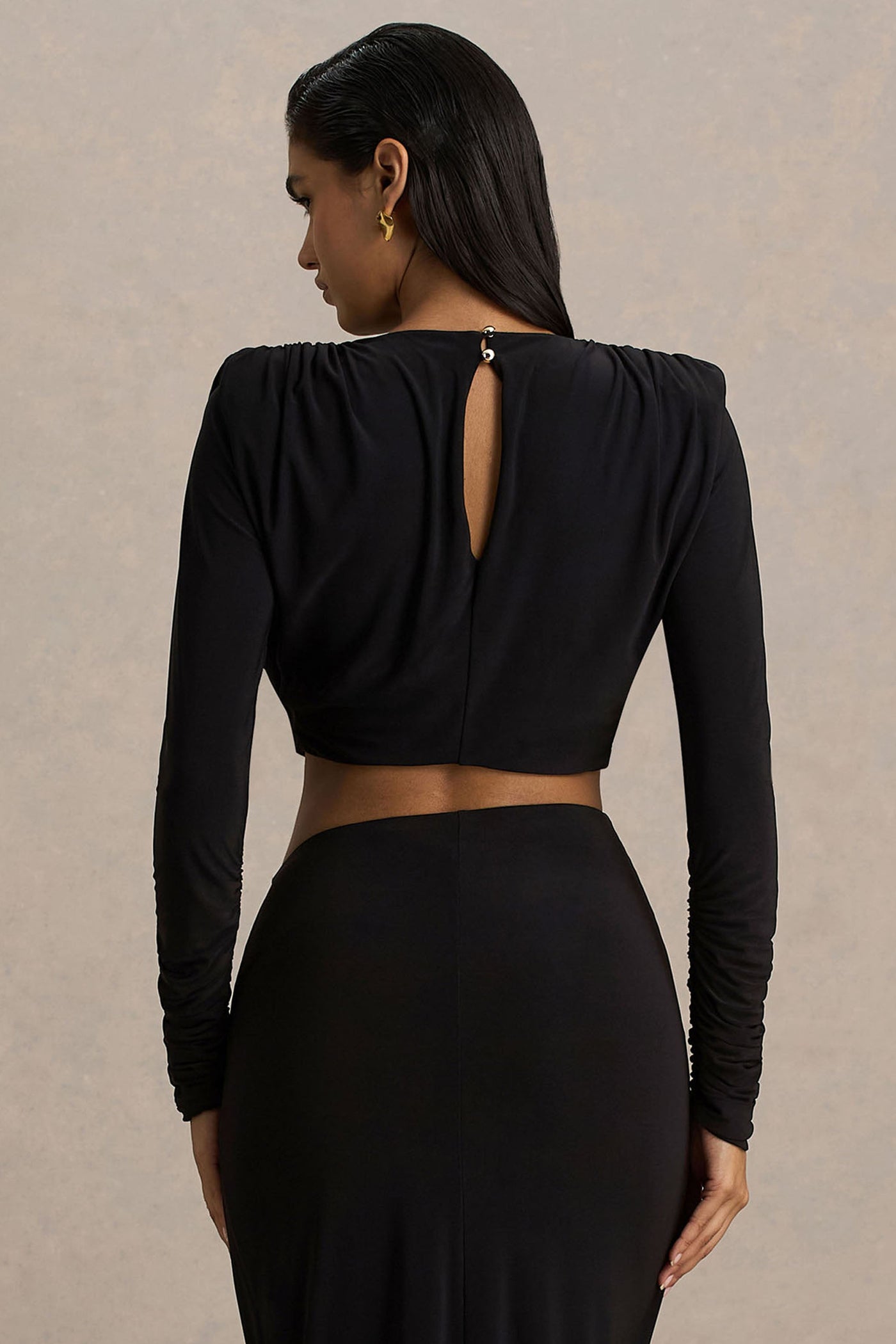 Fluxy | Black Long-Sleeved Crop-Top With Ruched Detailing