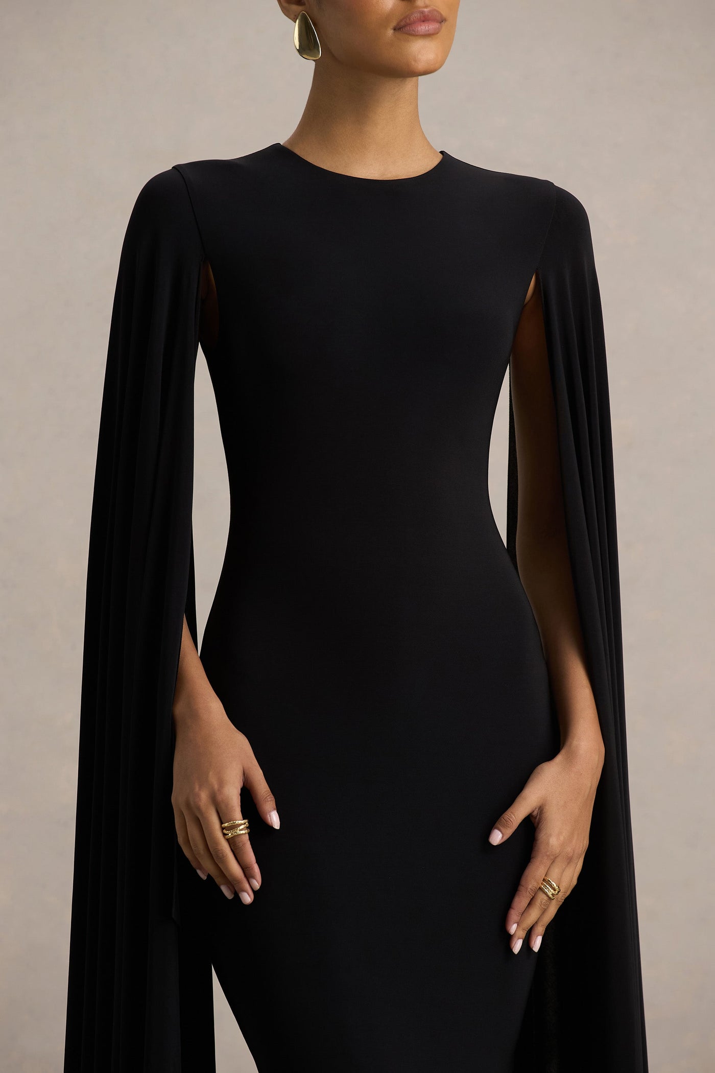 Briony | Black Crew-Neck Maxi Dress With Cape Sleeves